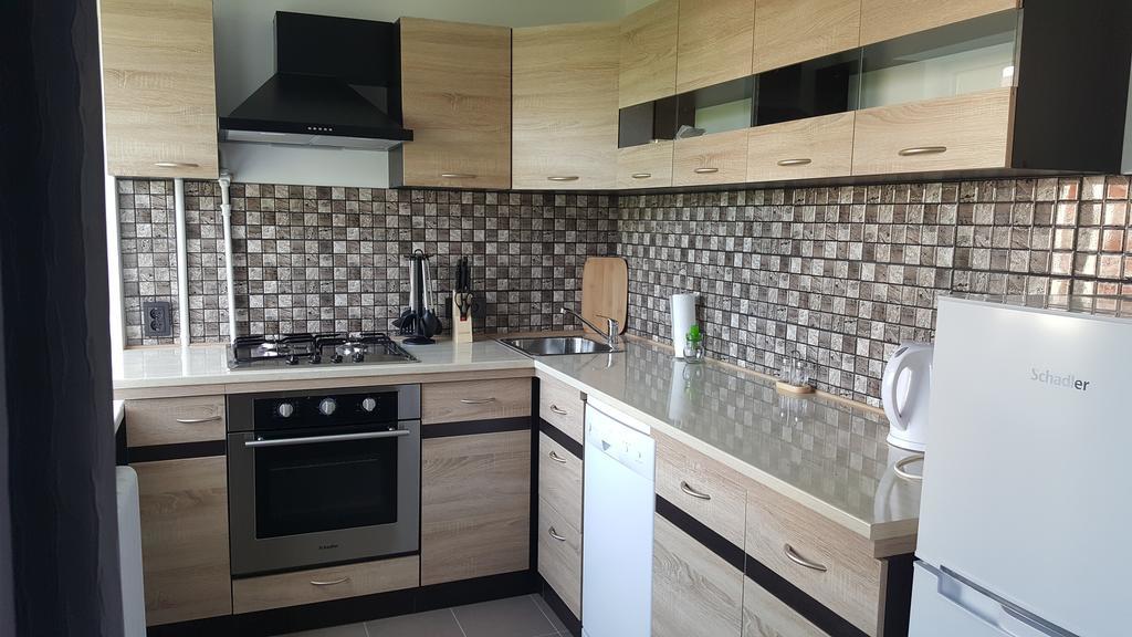 L.E.C. Travel Apartments Вентспилс Экстерьер фото